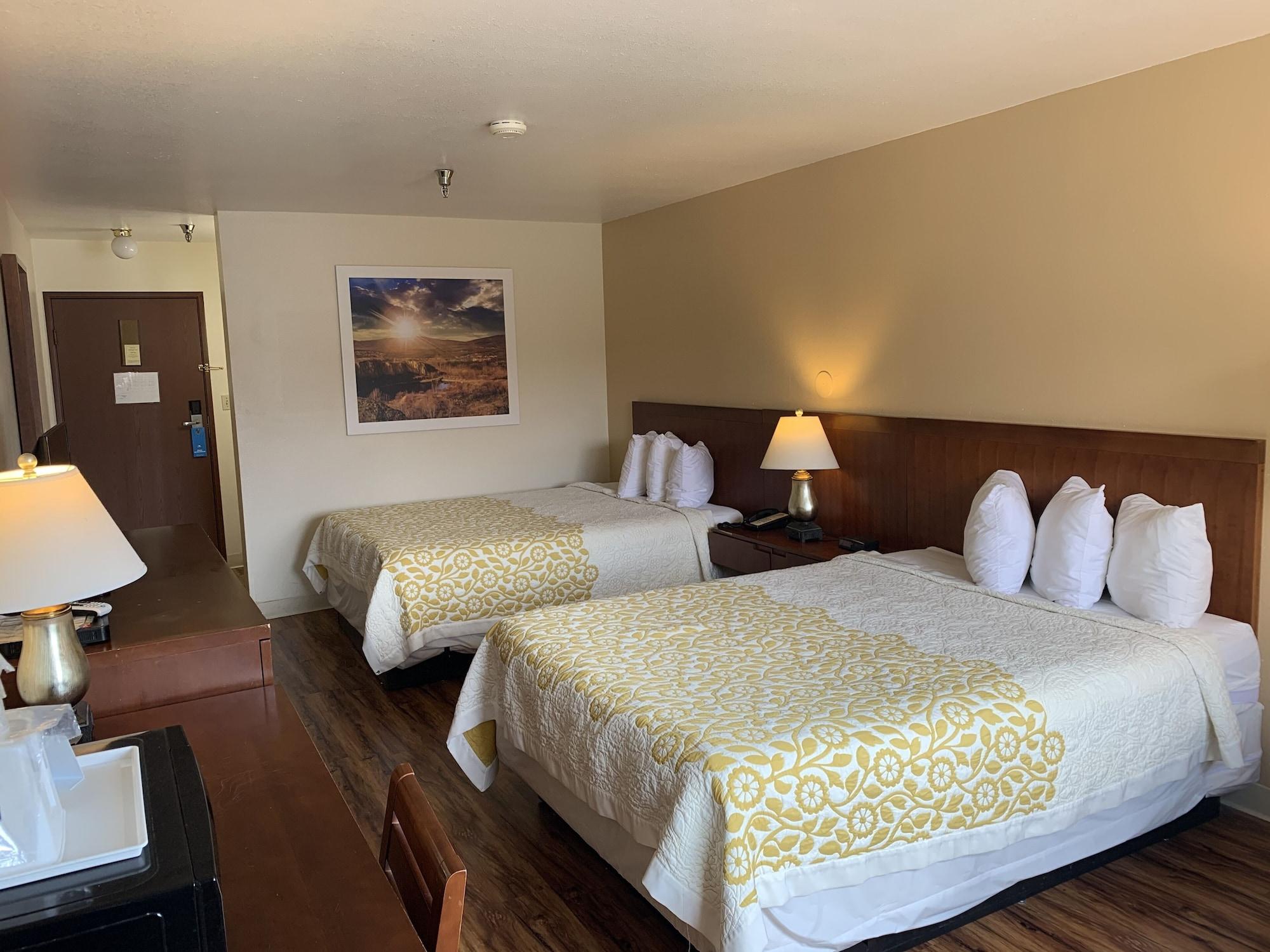 Days Inn By Wyndham Τάος Εξωτερικό φωτογραφία