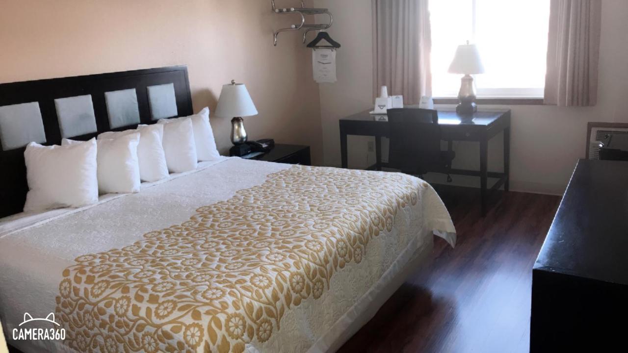 Days Inn By Wyndham Τάος Εξωτερικό φωτογραφία
