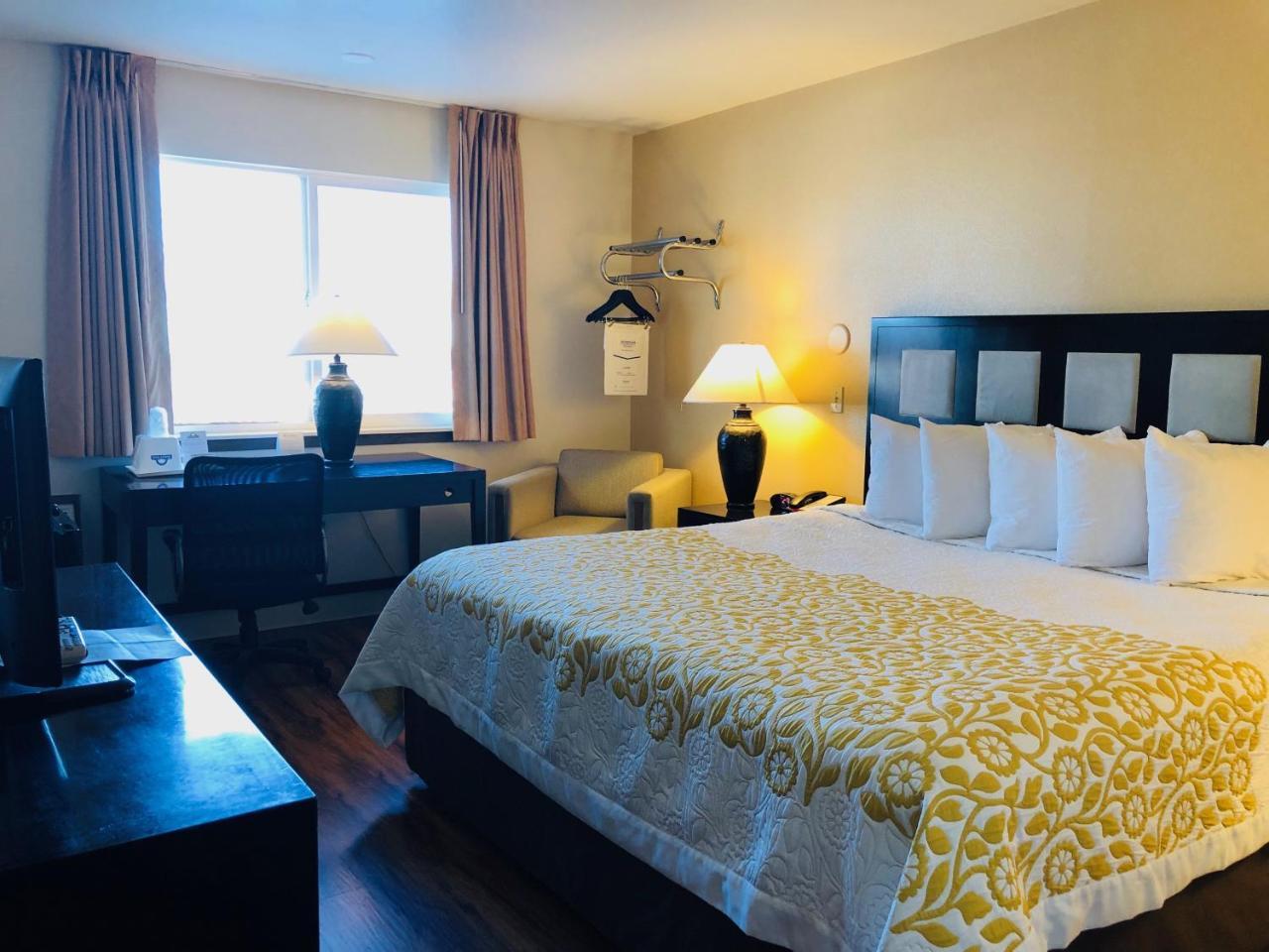 Days Inn By Wyndham Τάος Εξωτερικό φωτογραφία