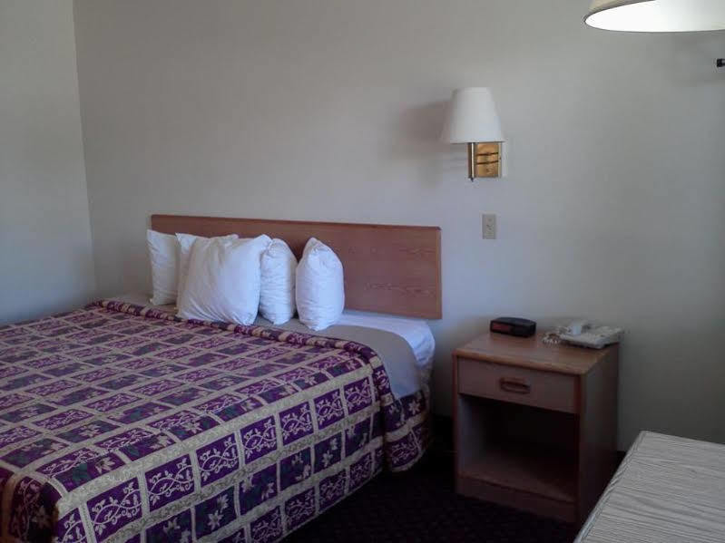Days Inn By Wyndham Τάος Εξωτερικό φωτογραφία