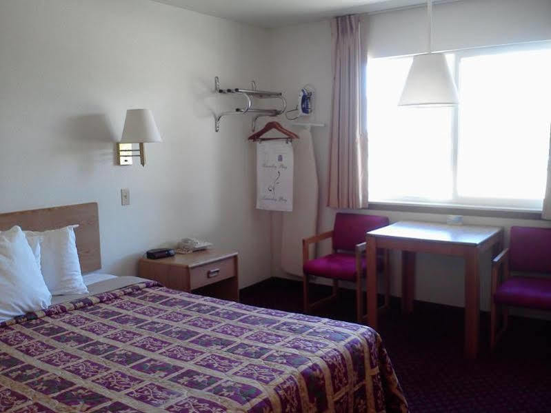Days Inn By Wyndham Τάος Εξωτερικό φωτογραφία